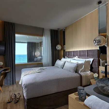 Seafront By Myseasight