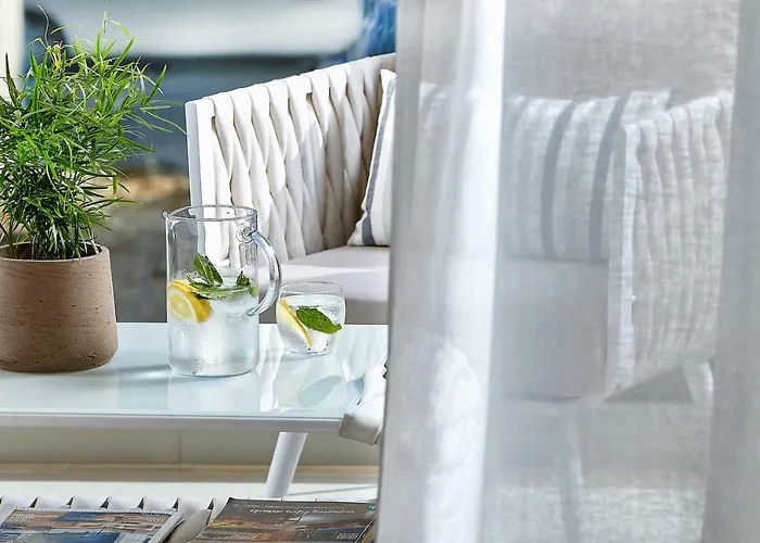 דירה Seafront By Myseasight הרסוניסוס