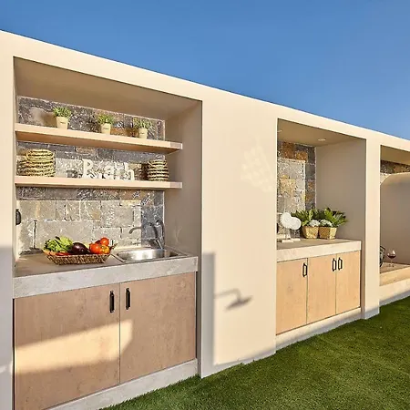 Διαμέρισμα Seafront By Myseasight *