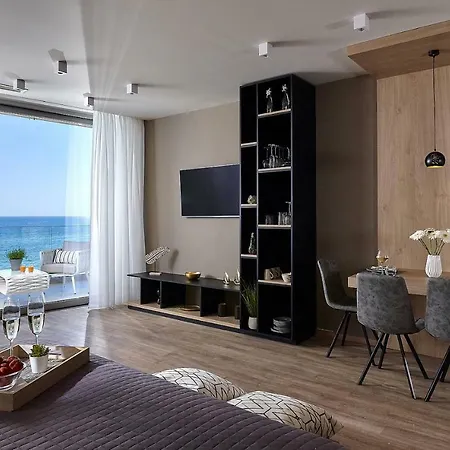 Seafront By Myseasight * Χερσόνησος