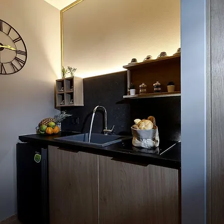 Seafront By Myseasight *